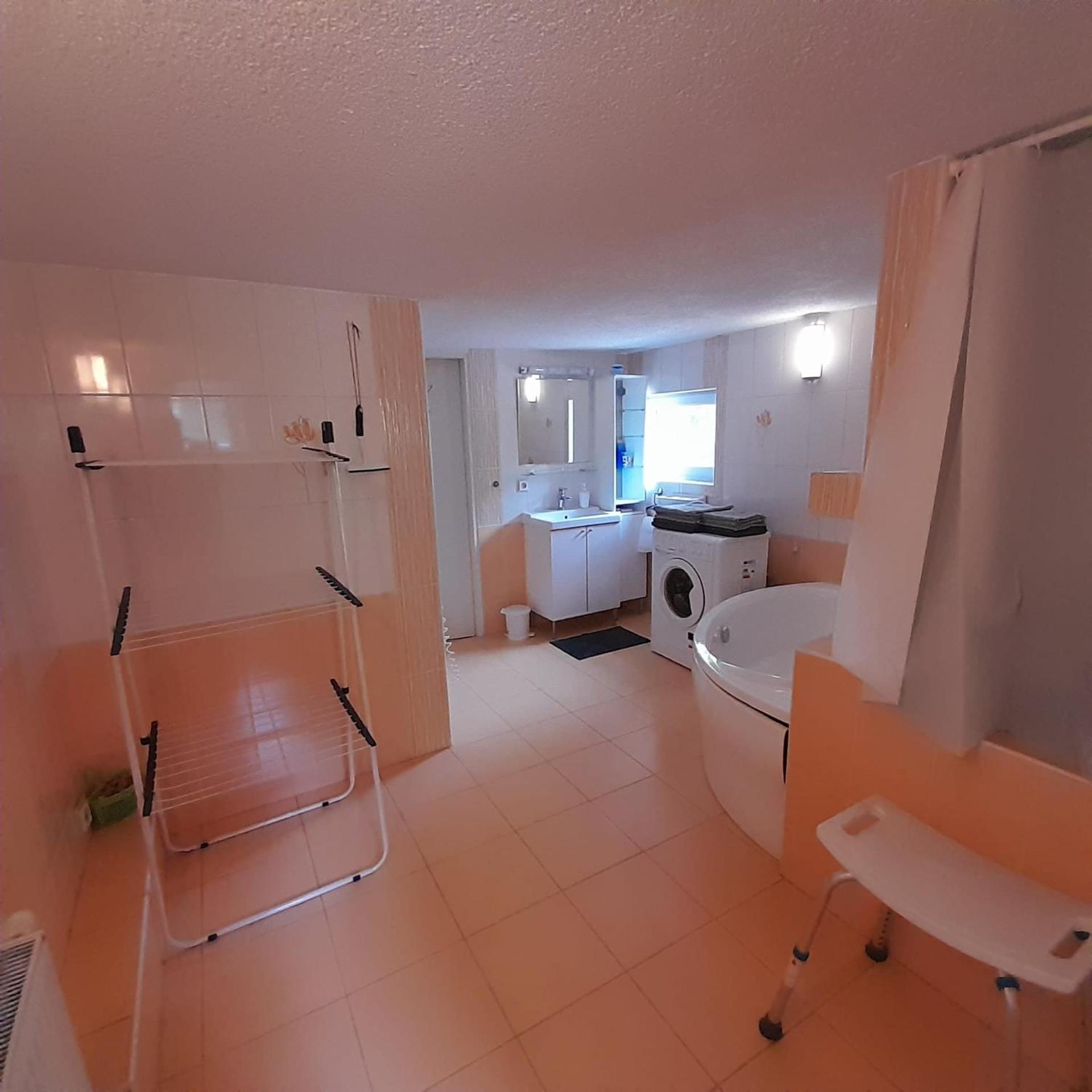 Na Kopci 84 Apartment Stare Krecany ภายนอก รูปภาพ